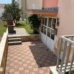 Sea Lux Apartment Povljana