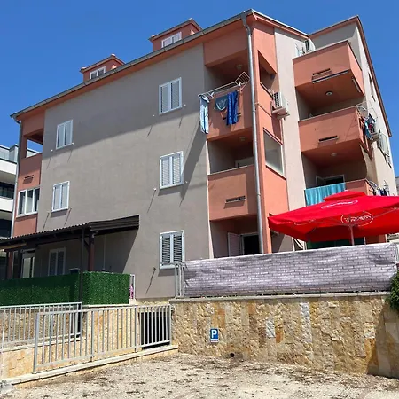 Apartment Sea Lux *