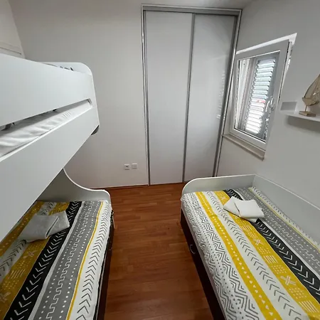 Sea Lux * Povljana