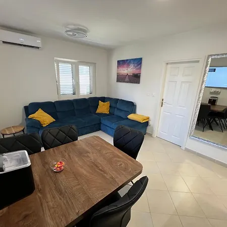 Apartment Sea Lux